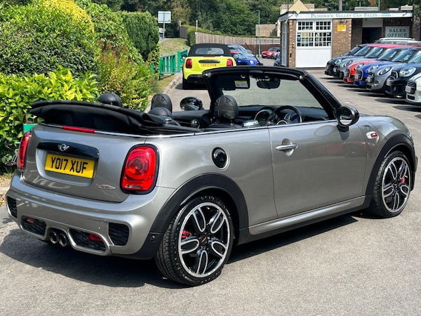 Used MINI Convertible 2017 for sale - 75268594: Photo 6