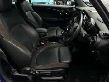 Used MINI Convertible 2020 for sale - 74861309: Photo