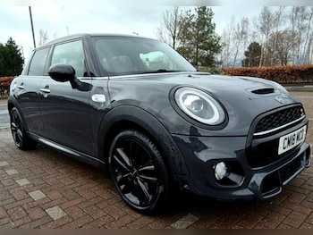 MINI Hatch feature image