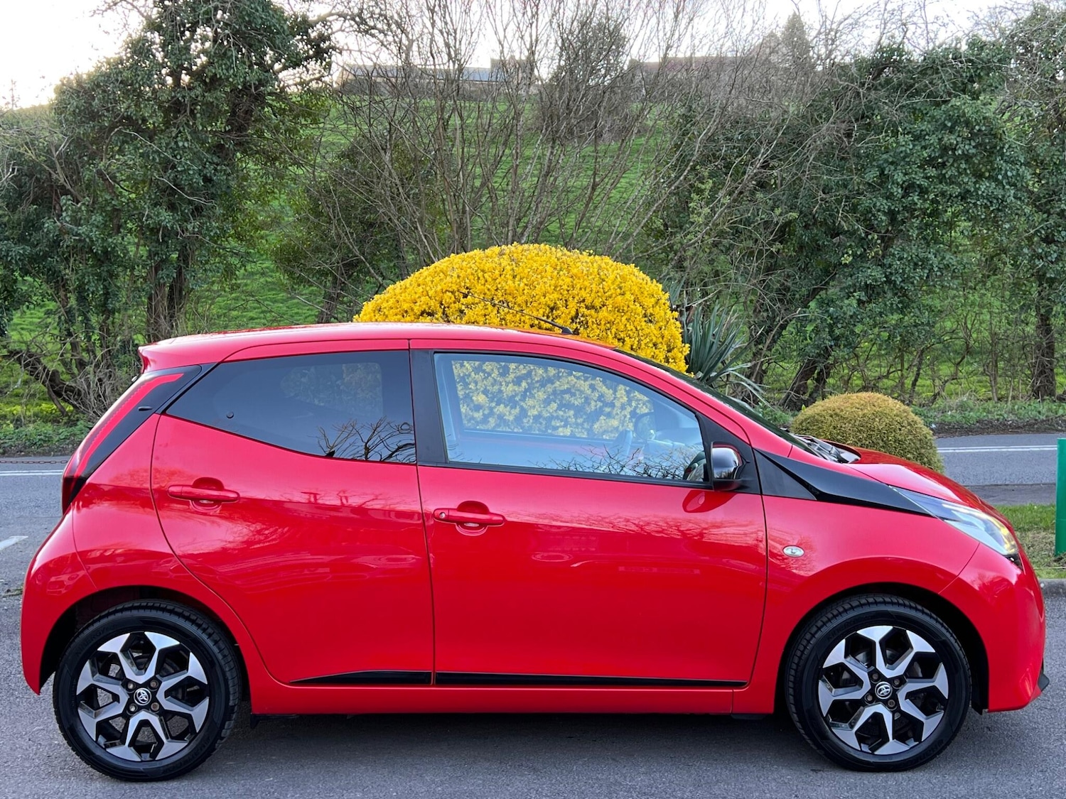 Used Toyota AYGO 2020 for sale - 77939897: Photo 11