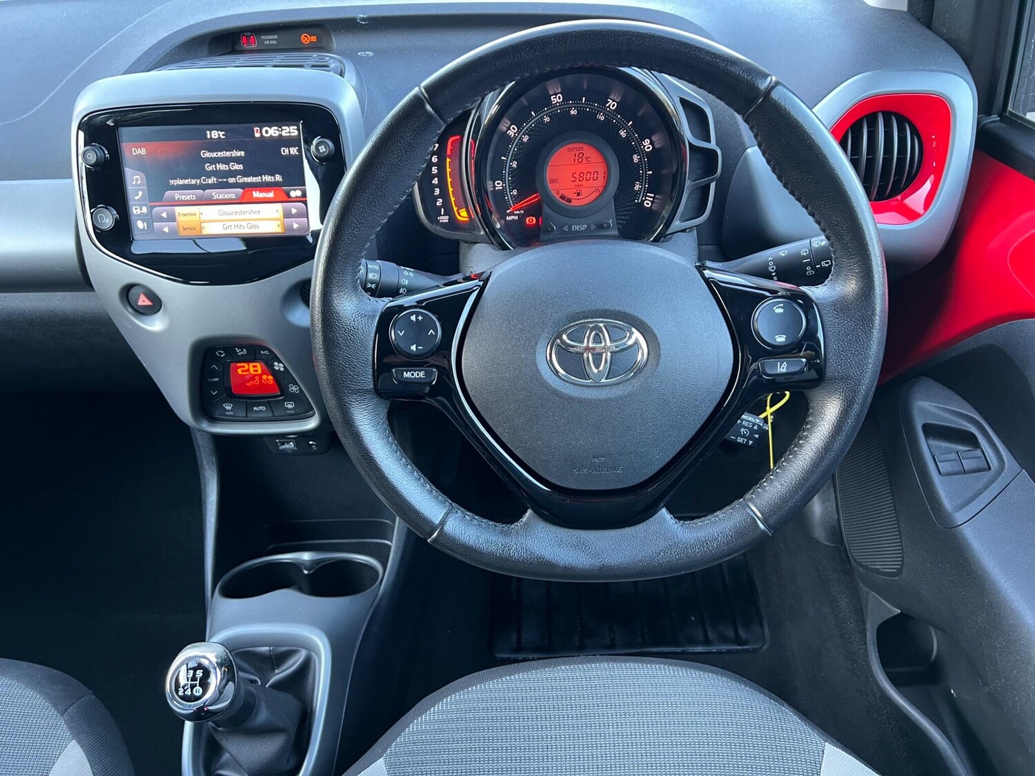 Used Toyota AYGO 2020 for sale - 77939897: Photo 25