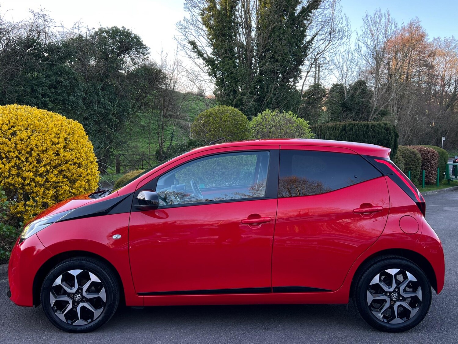 Used Toyota AYGO 2020 for sale - 77939897: Photo 8