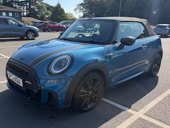 Used MINI Hatch 2021 for sale - 79496926: Photo