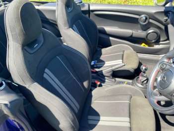 Used MINI Convertible 2018 for sale - 75388041: Photo