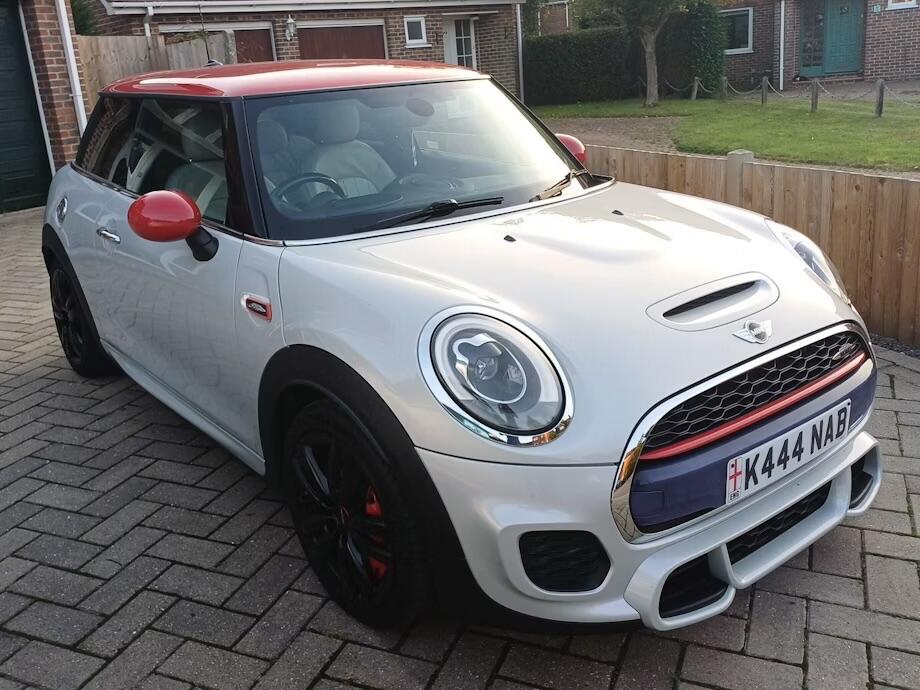 Used MINI Hatch 2017 for sale - 76136216: Photo 1