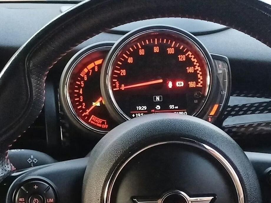 Used MINI Hatch 2017 for sale - 76136216: Photo 8