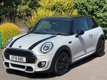 Used MINI Hatch 2019 for sale - 79132380: Photo