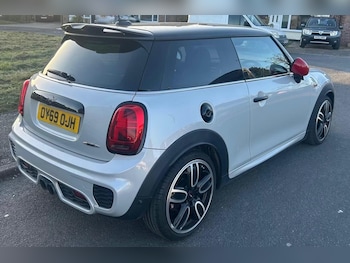 Used MINI Hatch 2019 for sale - 78404812: Photo