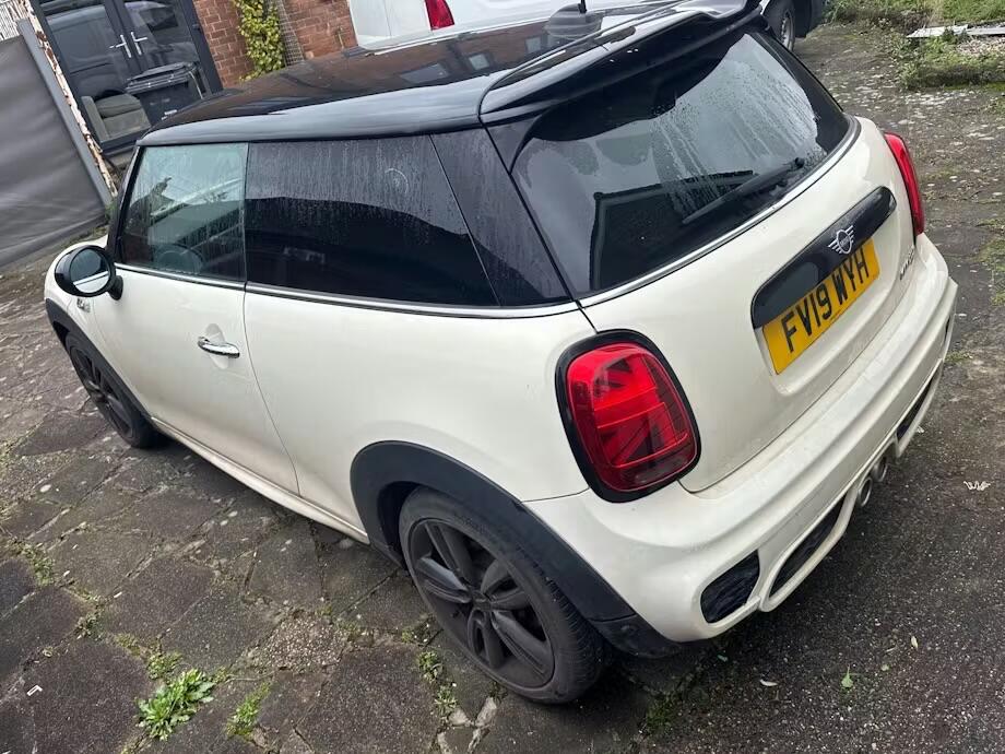 Used MINI Hatch 2019 for sale - 77358472: Photo 2