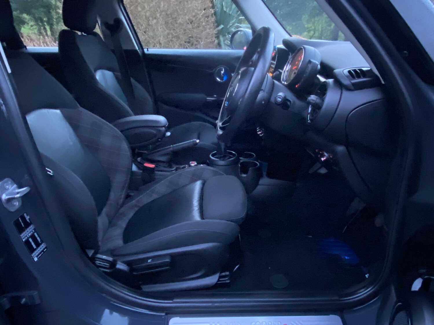 Used MINI Hatch 2019 for sale - 77290900: Photo 12