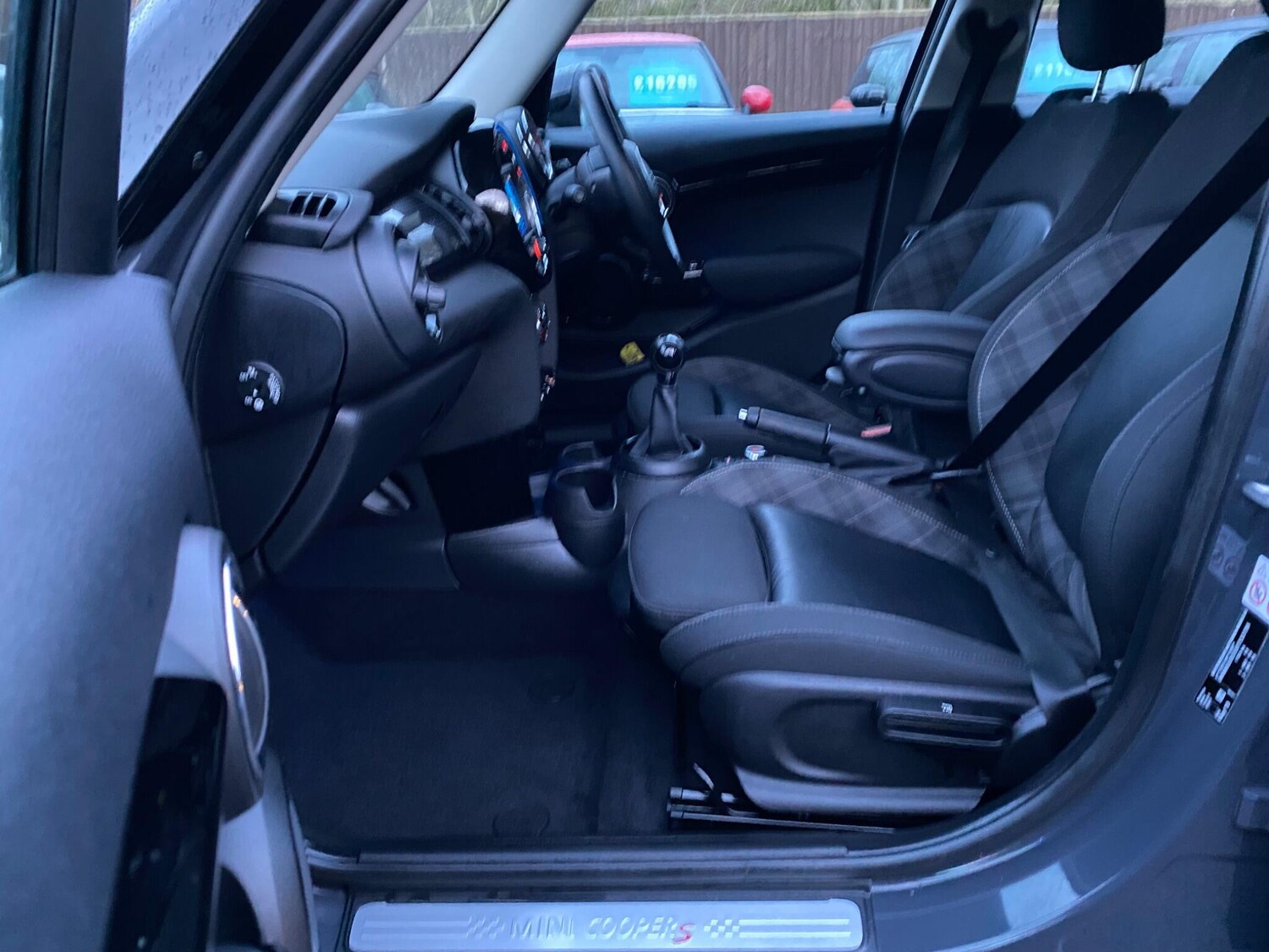 Used MINI Hatch 2019 for sale - 77290900: Photo 17