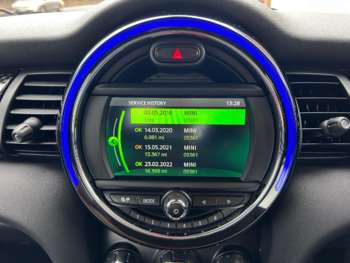 Used MINI Hatch 2018 for sale - 72745341: Photo