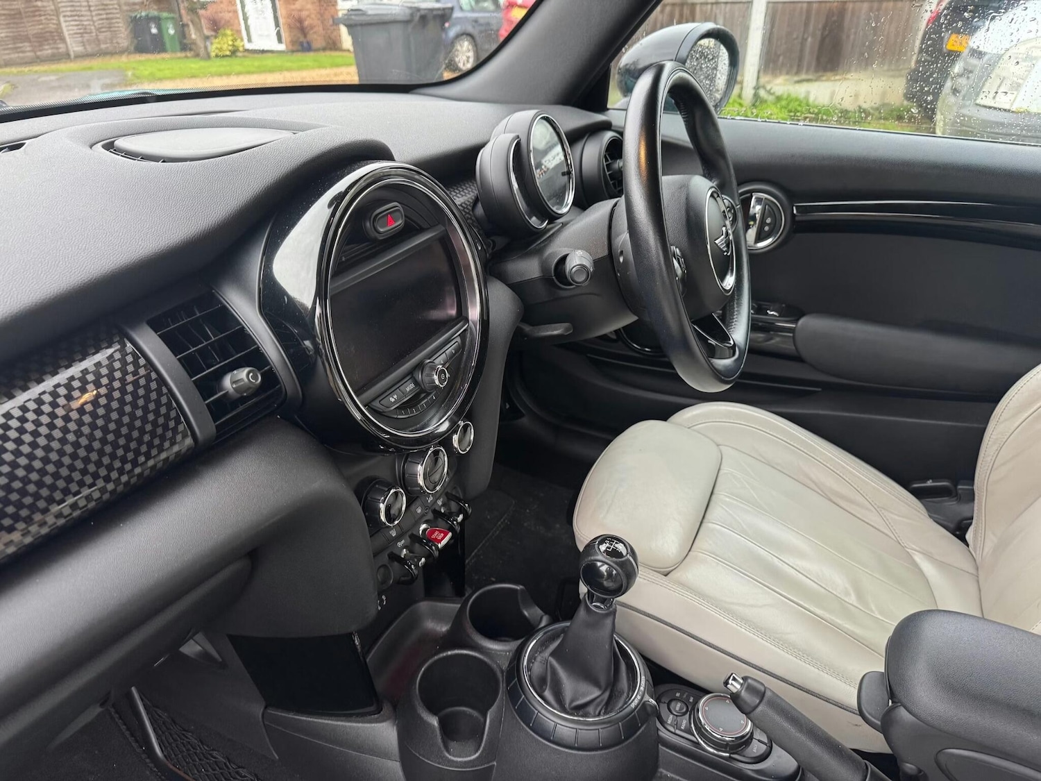 Used MINI Convertible 2016 for sale - 77441262: Photo 2