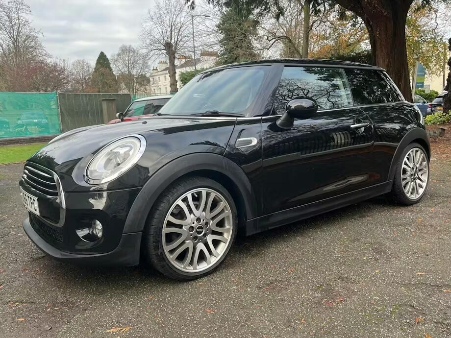 Used MINI Hatch 2017 for sale - 76801073: Photo 1