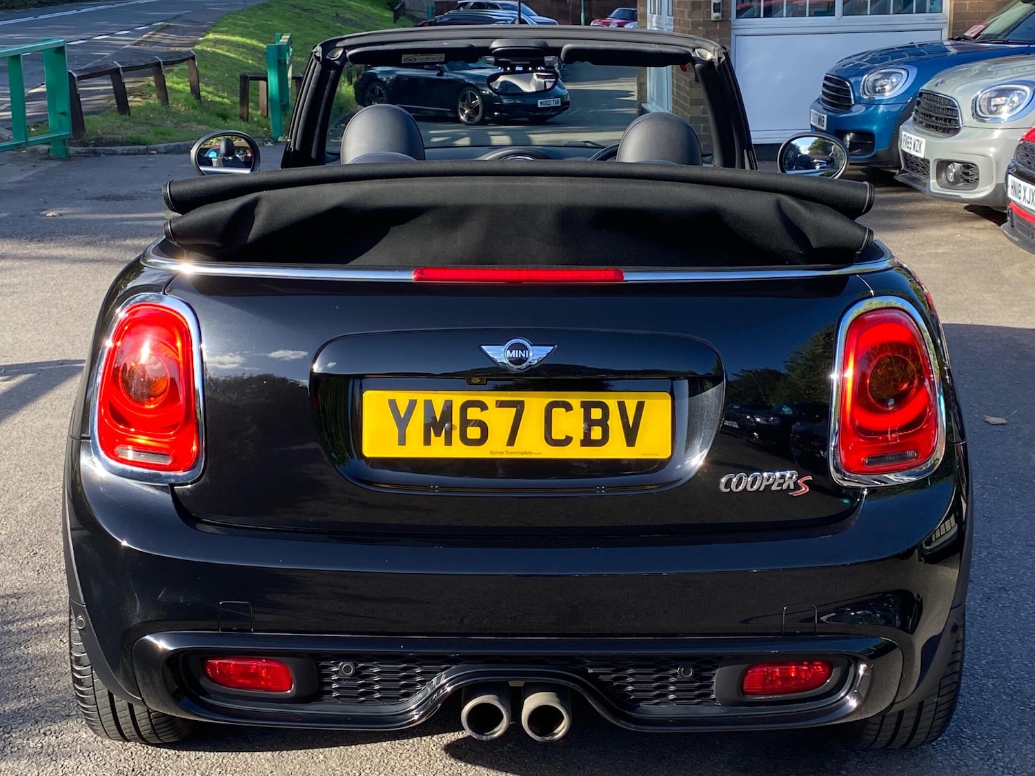 Used MINI Convertible 2017 for sale - 75747018: Photo 14