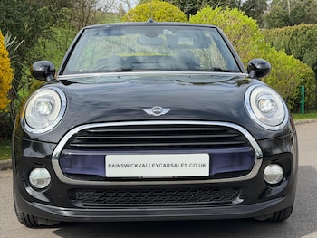 Used MINI Convertible 2017 for sale - 77939574: Photo