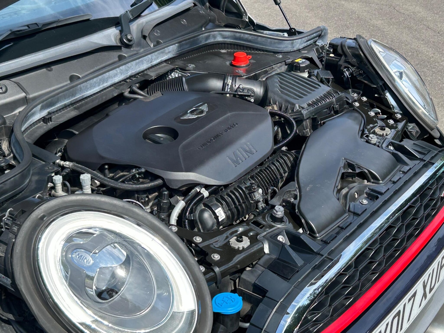 Used MINI Convertible 2017 for sale - 76995037: Photo 14