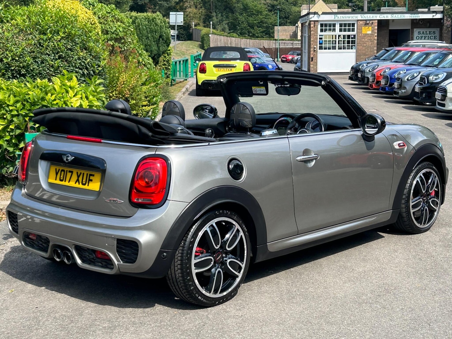 Used MINI Convertible 2017 for sale - 76995037: Photo 6