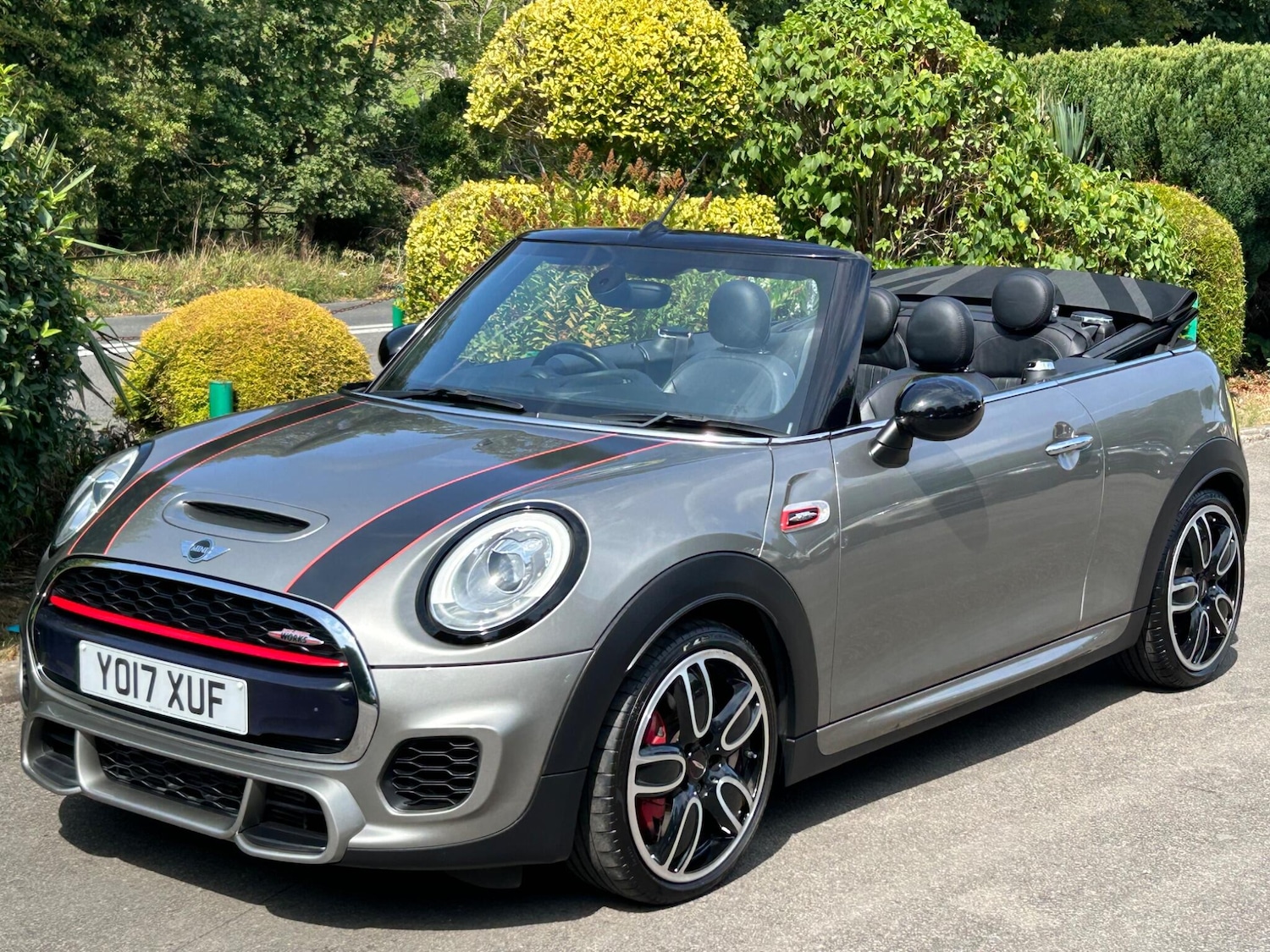 Used MINI Convertible 2017 for sale - 76995037: Photo 7
