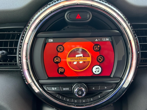 Used MINI Hatch 2018 for sale - 75386987: Photo 21