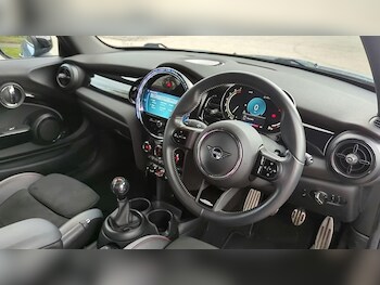 Used MINI Hatch 2022 for sale - 78462359: Photo