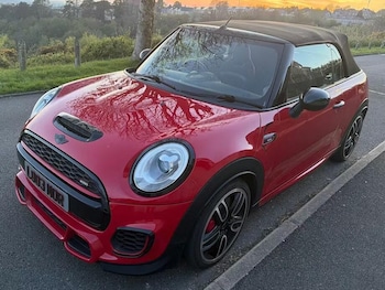 Used MINI Convertible 2018 for sale - 78705556: Photo