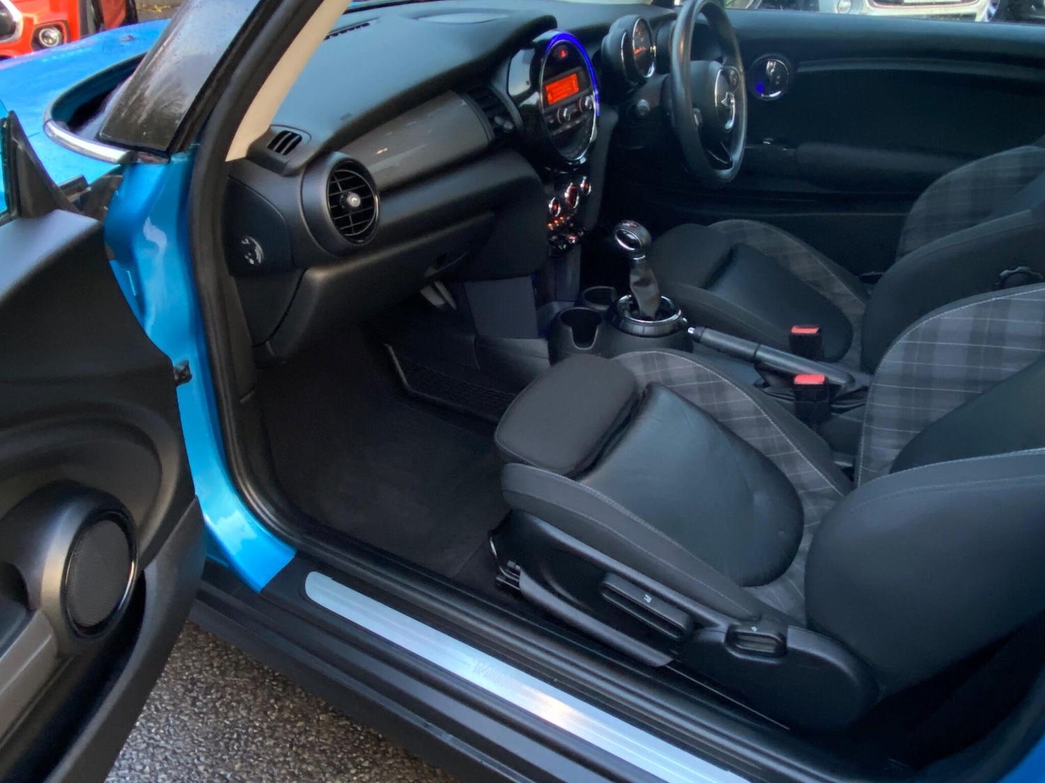 Used MINI Hatch 2017 for sale - 76993443: Photo 18