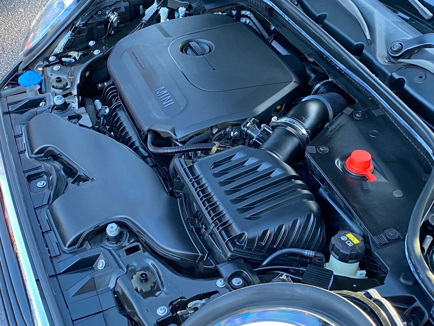 Used MINI Convertible 2018 for sale - 76801067: Photo 14