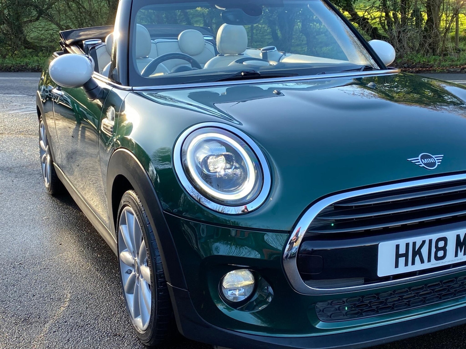 Used MINI Convertible 2018 for sale - 76801067: Photo 15