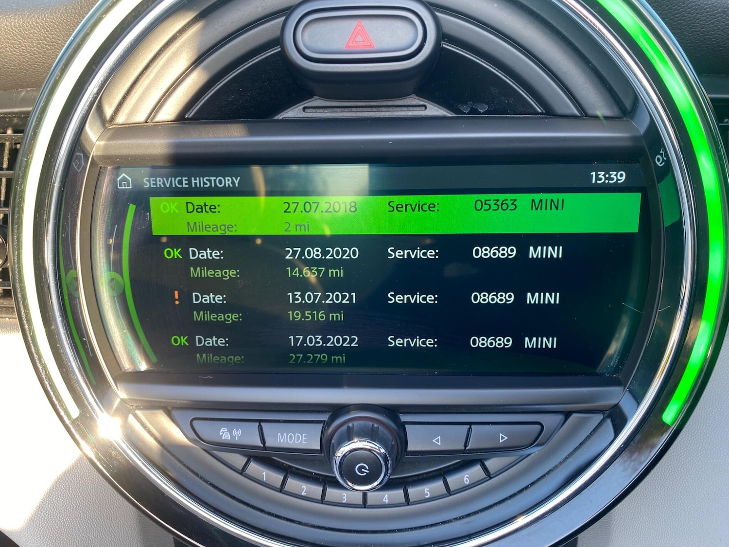 Used MINI Convertible 2018 for sale - 76801067: Photo 5