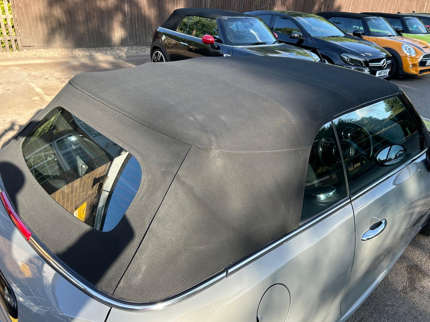 Used MINI Convertible 2018 for sale - 76991897: Photo 9