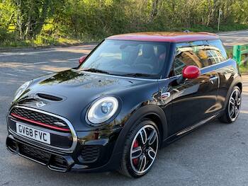 Used MINI Hatch 2018 for sale - 79472357: Photo