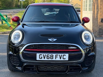Used MINI Hatch 2018 for sale - 79472357: Photo