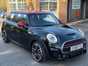Used MINI Hatch 2018 for sale - 79472357: Photo