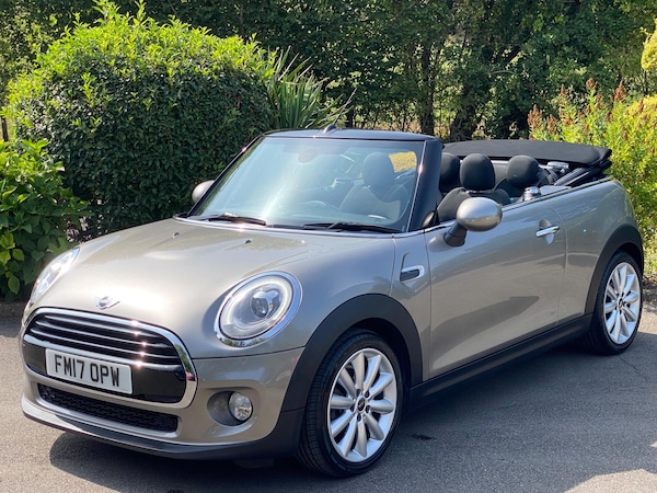 Used MINI Convertible 2017 for sale - 74242415: Photo 4
