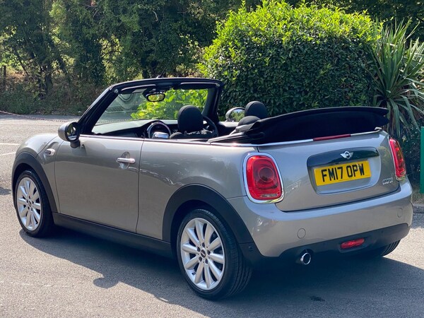 Used MINI Convertible 2017 for sale - 74242415: Photo 9