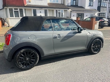 Used MINI Convertible 2017 for sale - 78384749: Photo