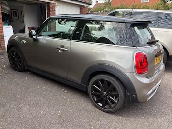 Used MINI Hatch 2017 for sale - 79495973: Photo