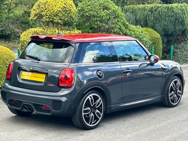 Used MINI Hatch 2017 for sale - 75732413: Photo 2