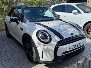 Used MINI Convertible 2023 for sale - 78417011: Photo