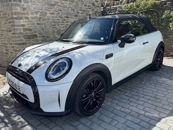 Used MINI Convertible 2023 for sale - 78417011: Photo