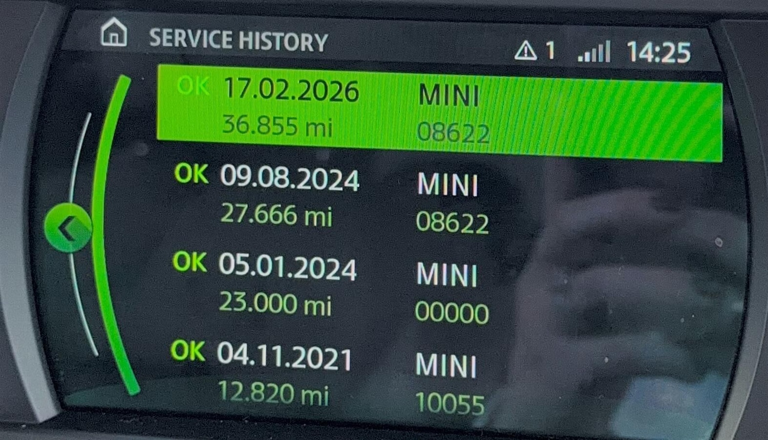 Used MINI Convertible 2019 for sale - 77839860: Photo 5