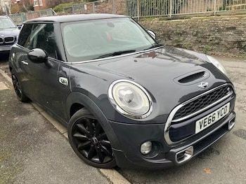 MINI Hatch feature image