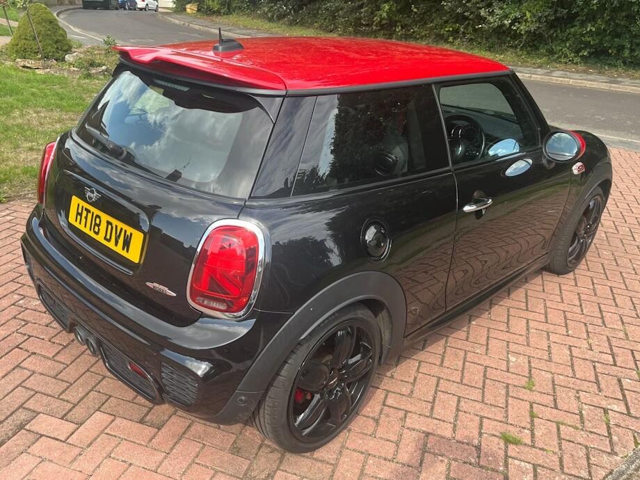 Used MINI Hatch 2018 for sale - 76137186: Photo 2