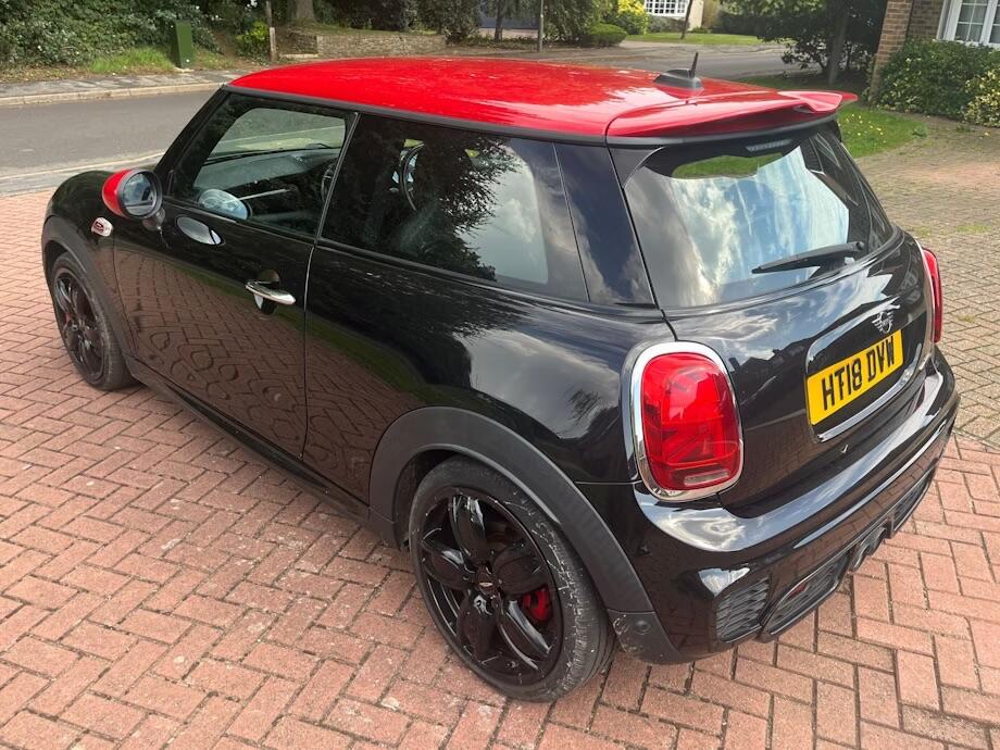 Used MINI Hatch 2018 for sale - 76137186: Photo 4