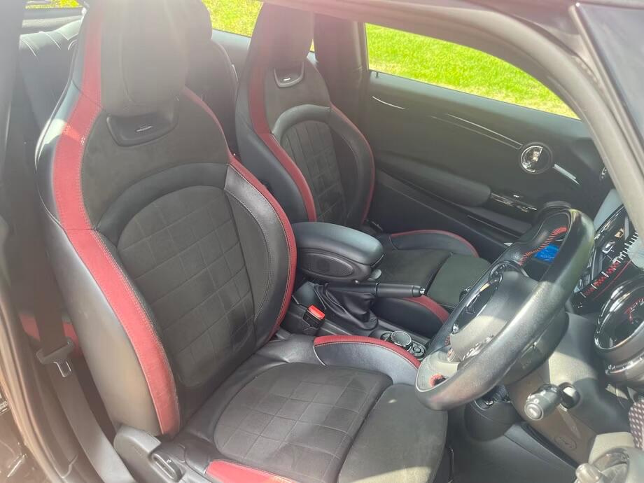 Used MINI Hatch 2018 for sale - 76137186: Photo 5