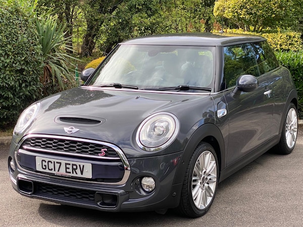 Used MINI Hatch 2017 for sale - 75732283: Photo 1