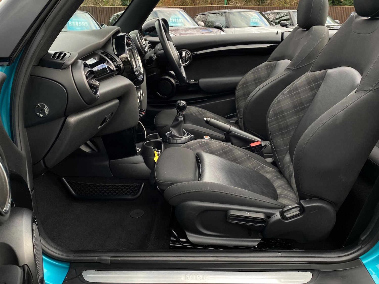 Used MINI Convertible 2016 for sale - 76850532: Photo 19