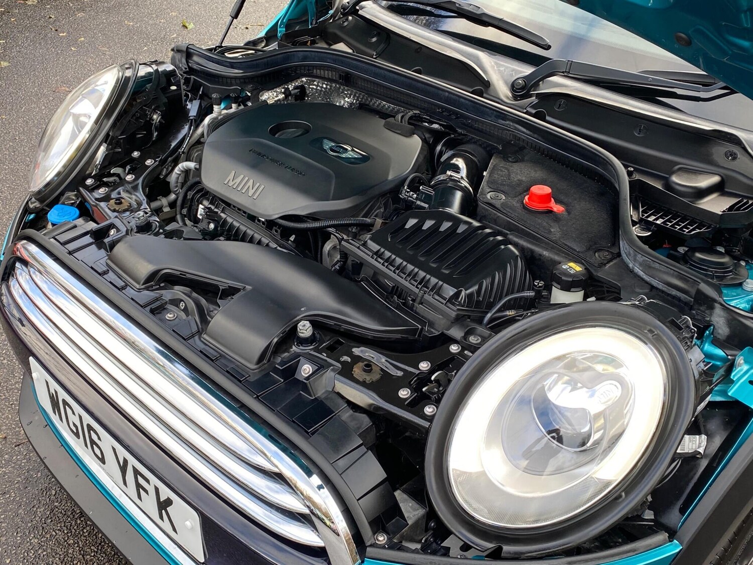 Used MINI Convertible 2016 for sale - 76850532: Photo 24