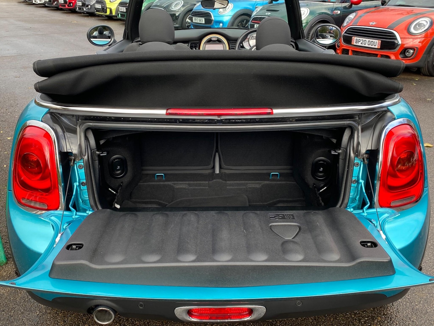 Used MINI Convertible 2016 for sale - 76850532: Photo 25